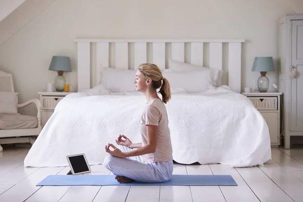 Transform Your Mindset with a Stress Relief Meditation App