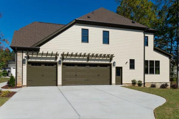 Upgrade Your Home with a Custom Concrete Driveway in Albuquerque