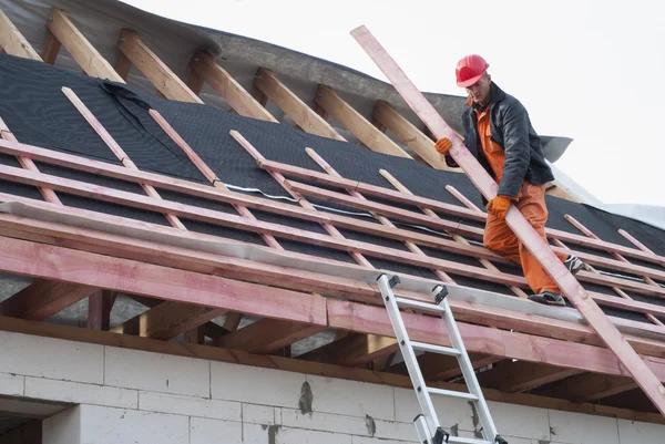 Upgrade Your Roof with Blaine’s Expert Installers