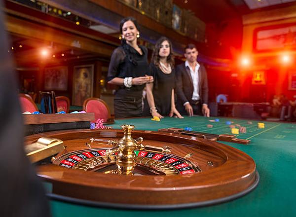 Understanding Mobile Access on casino trực tuyến uy tín Websites